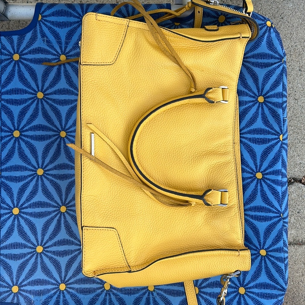 Rebecca Minkoff Medium Size Purse